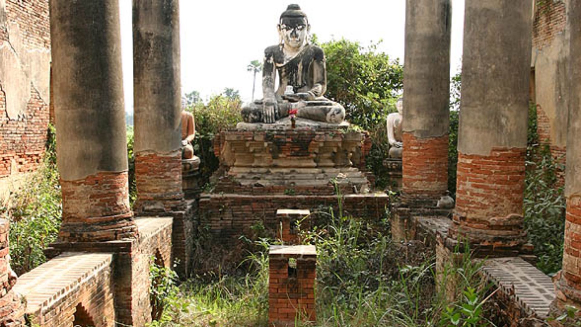 File:Ruin Ava(Innwa) Myanmar(Burma).jpg