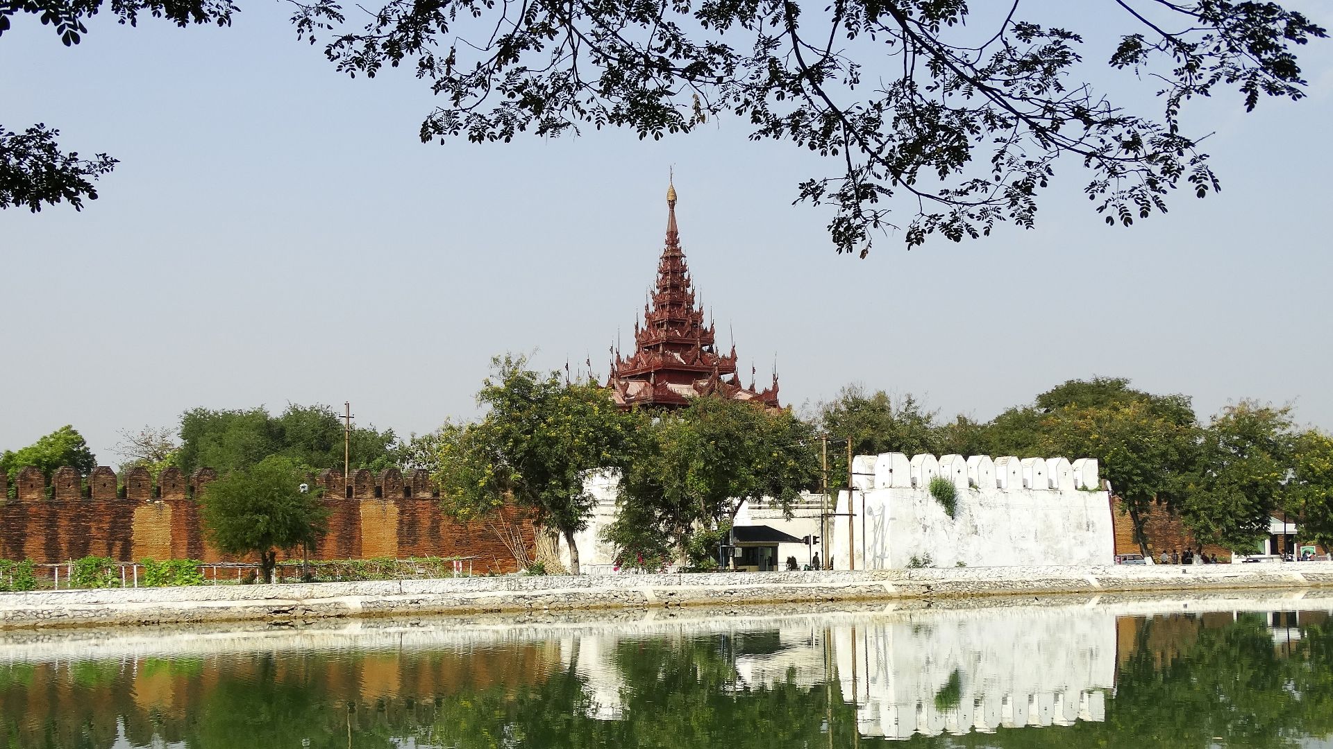 File:Mandalay Palace from Across the Moat.jpg
