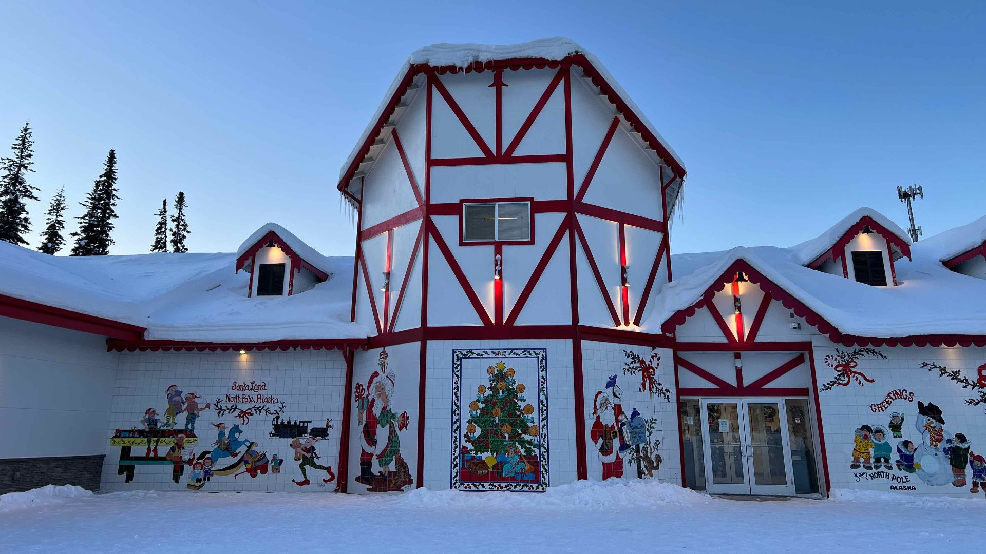 Santa Claus house decorations around Christmas time