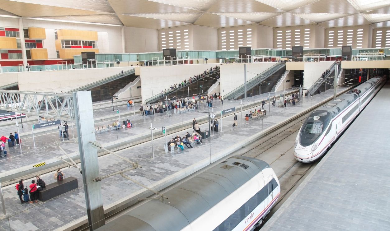 ZARAGOZA, SPAIN-31 MAY: RENFE - AVE High speed train at Zaragoza Delicias station on 31 May, 2013. AVE is a service of high-speed rail in Spain operated by Renfe  at speeds of up to 310 km/h