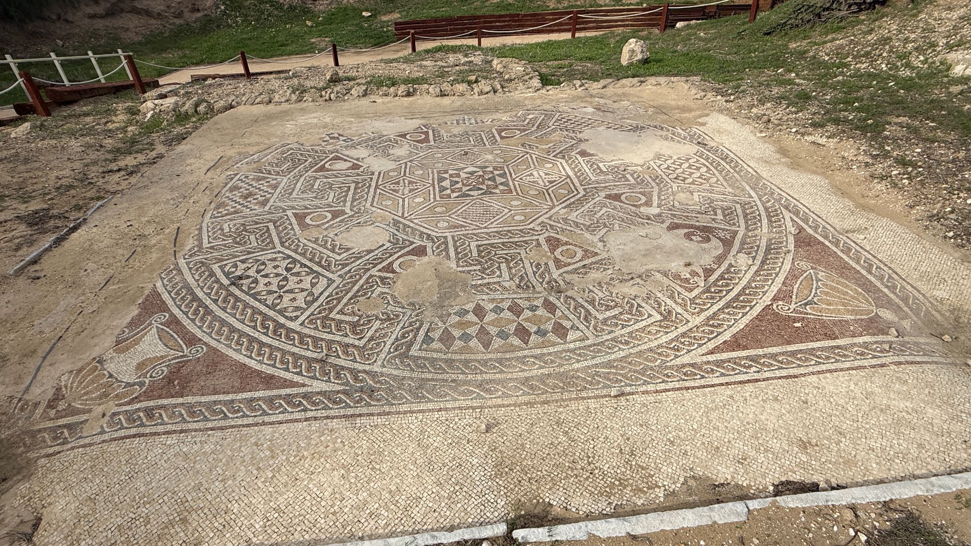 Name: Ashkelon - Archaeological ParkDescription: A Byzantine mosaic floor with geometric depictions that was discovered near the Canaanite Gate and probably belongs to a wealthy Roman-Byzantine household.