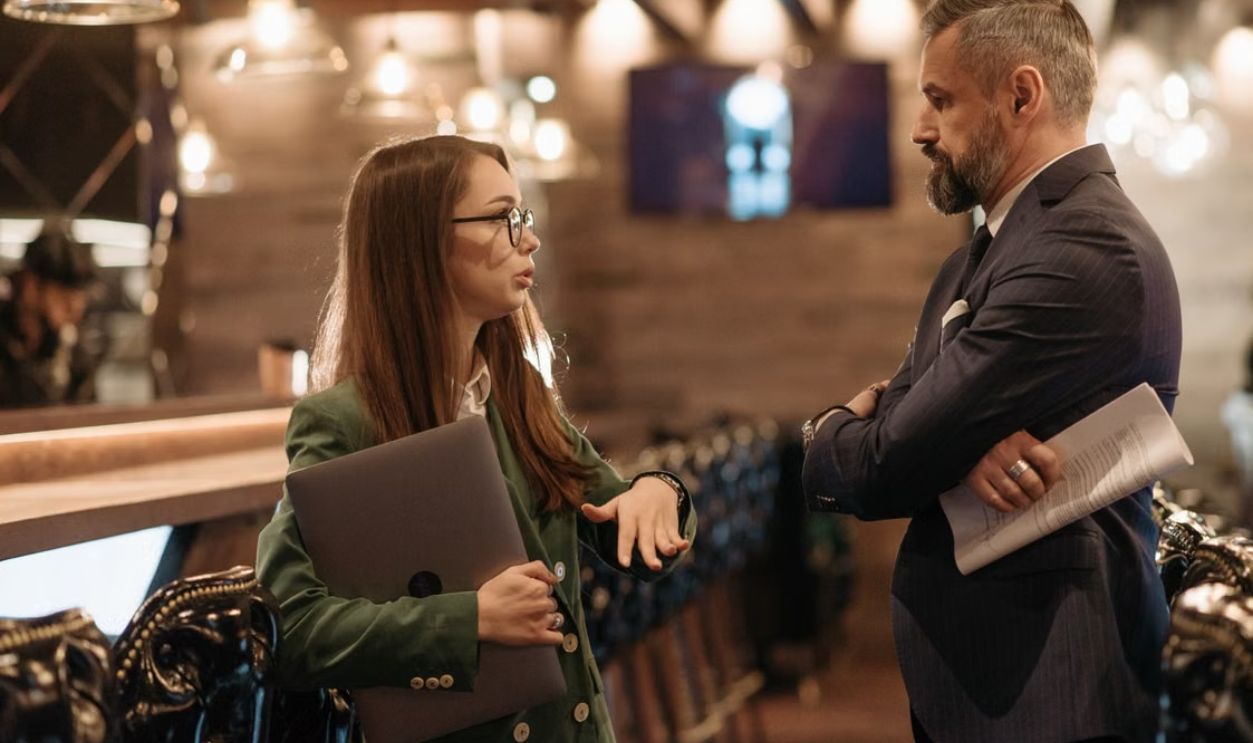 employee talking with boss