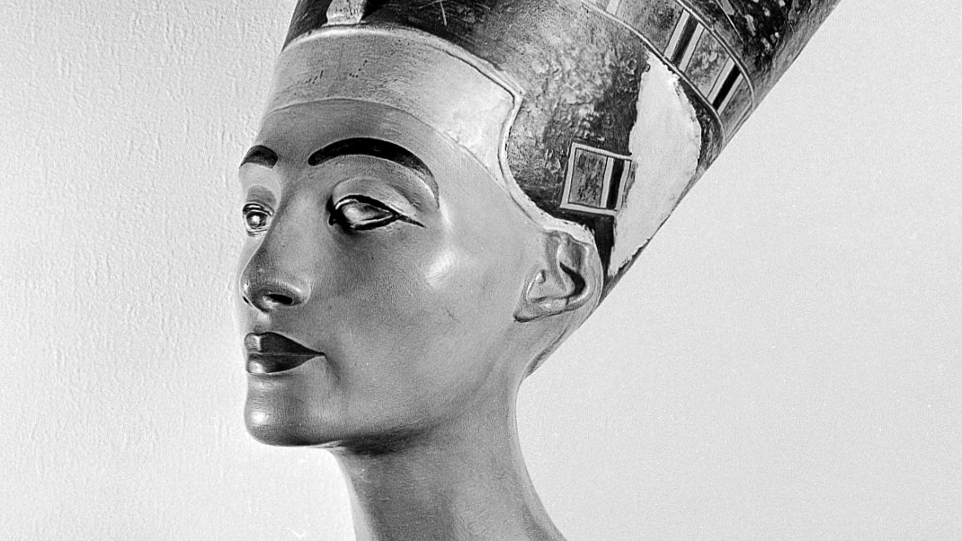 Figure of Ancient Egyptian, Nefertiti
Wellcome Images
Keywords: Nefertiti