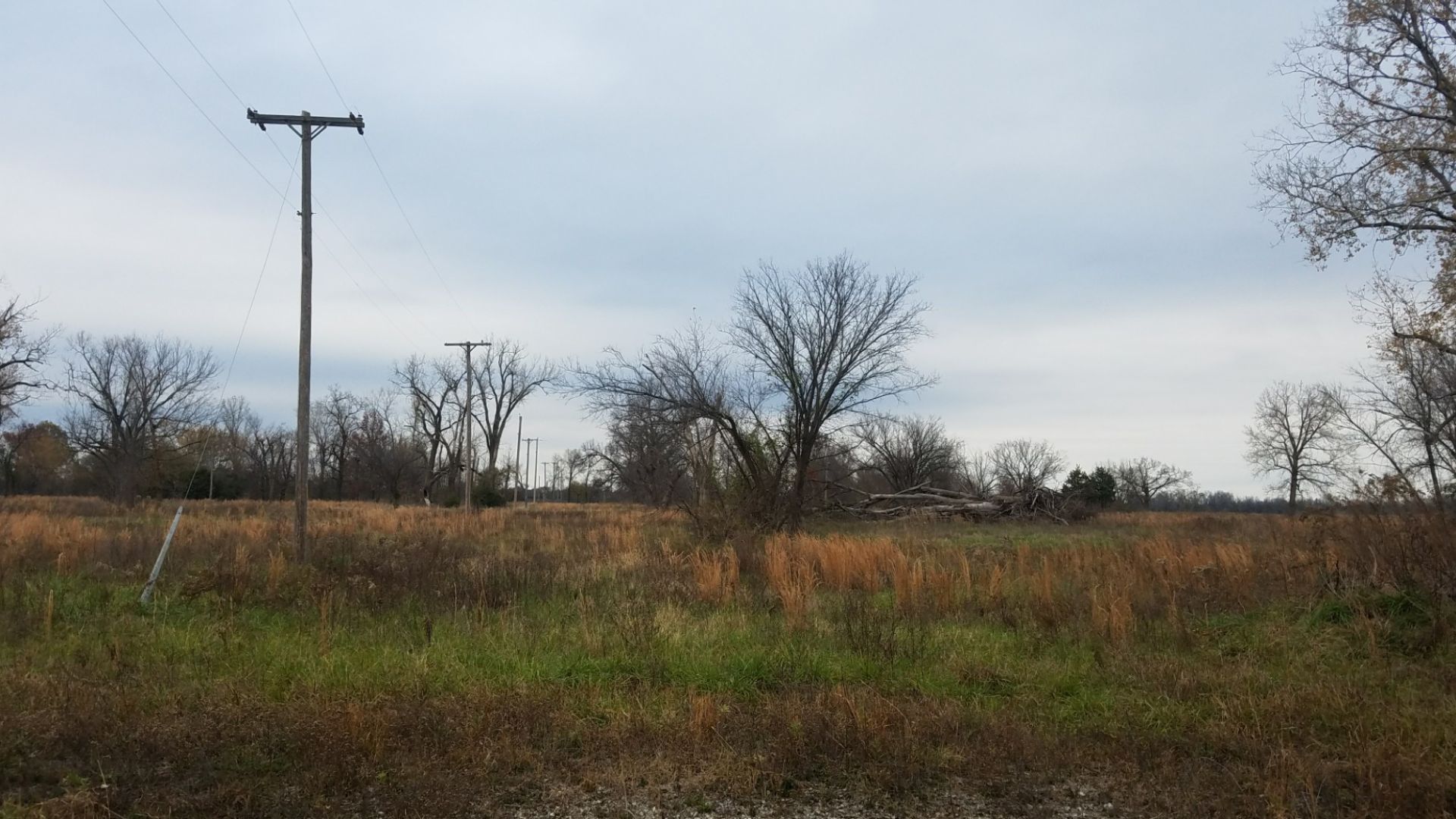 Treece, KS in 2016. Looking north from the state line down the former