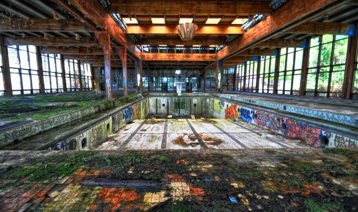 Grossinger's Catskill Resort Hotel