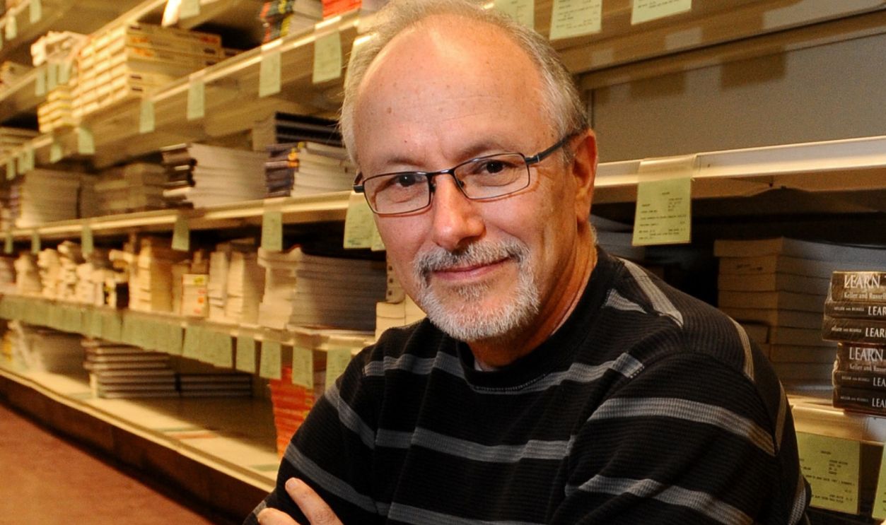 Ken Krauter, left, and Mark Winey are co-authoring an online-only textbook on genetics