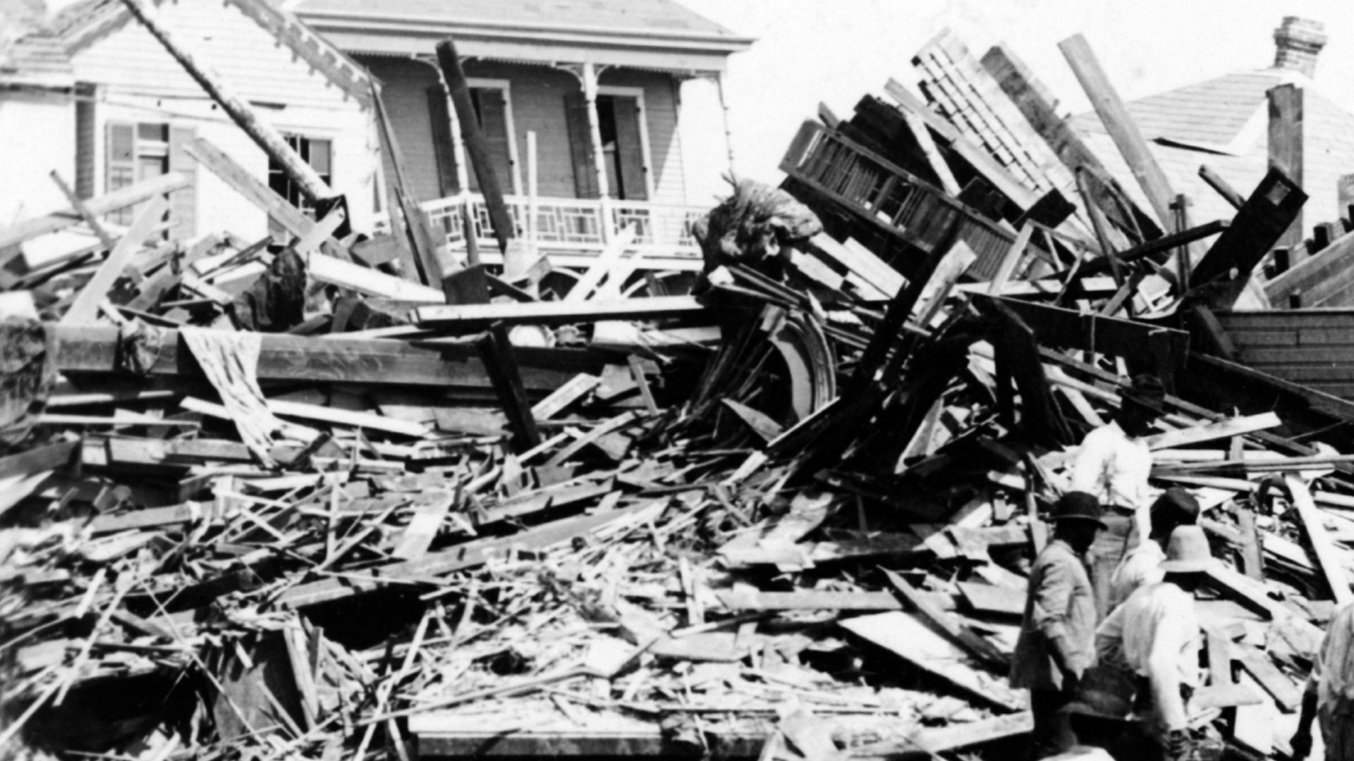 File:Body in the ruins, Galveston hurricane, 1900.jpg