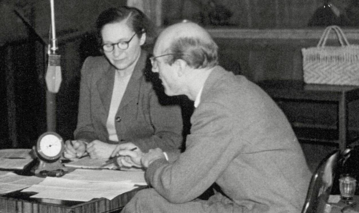  Viktor Frankl with Padre Diego Goetz, Heinz von Foerster and Ms, Bauer on the regular radio discussion 