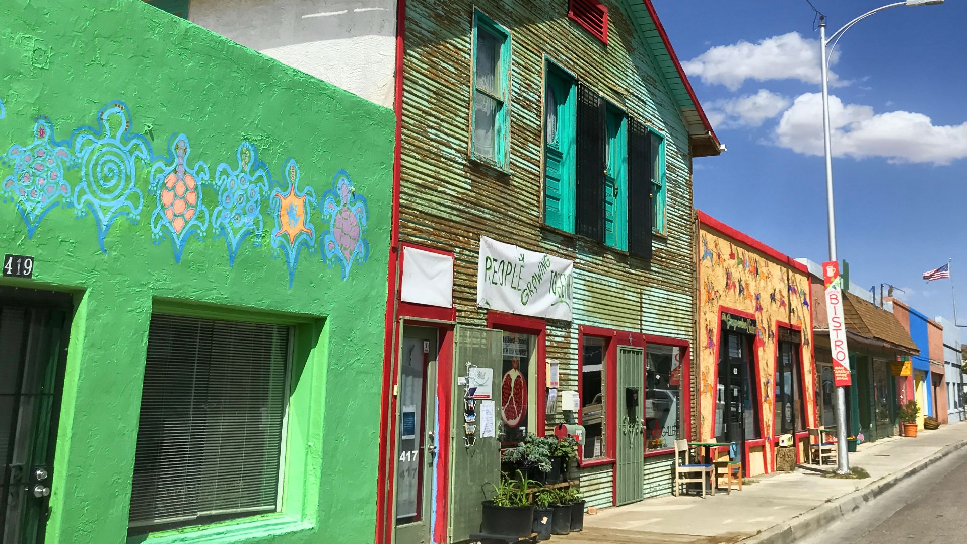 A quiet but colorful Broadway in Truth or Consequences, New Mexico.  Photo: 13 April 2021