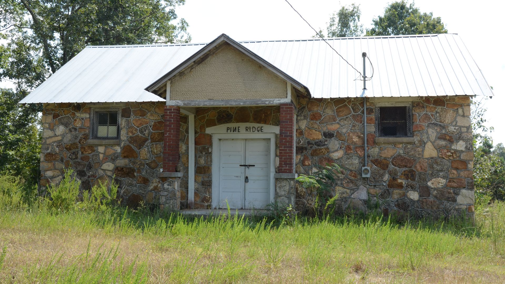 Pine Ridge School Building
