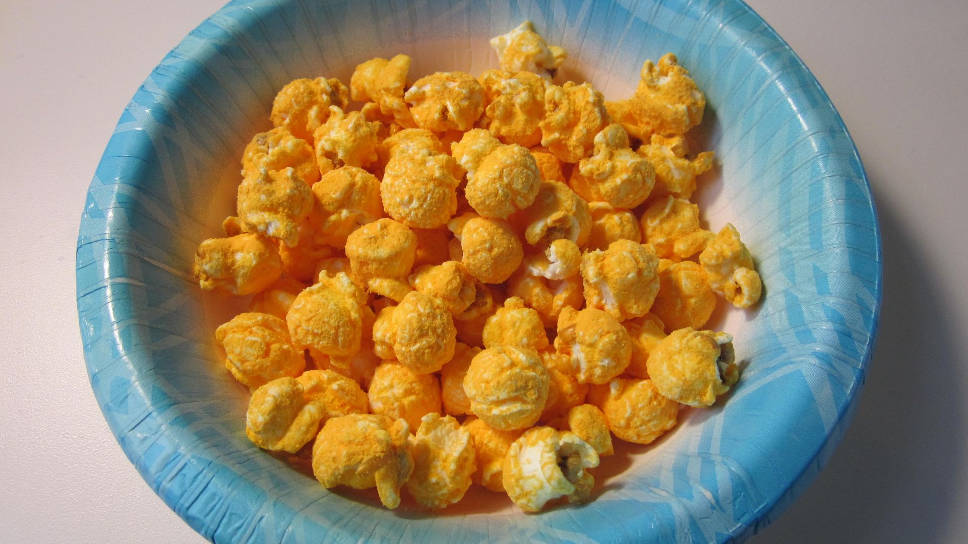 Popcornopolis cheddar cheese popcorn