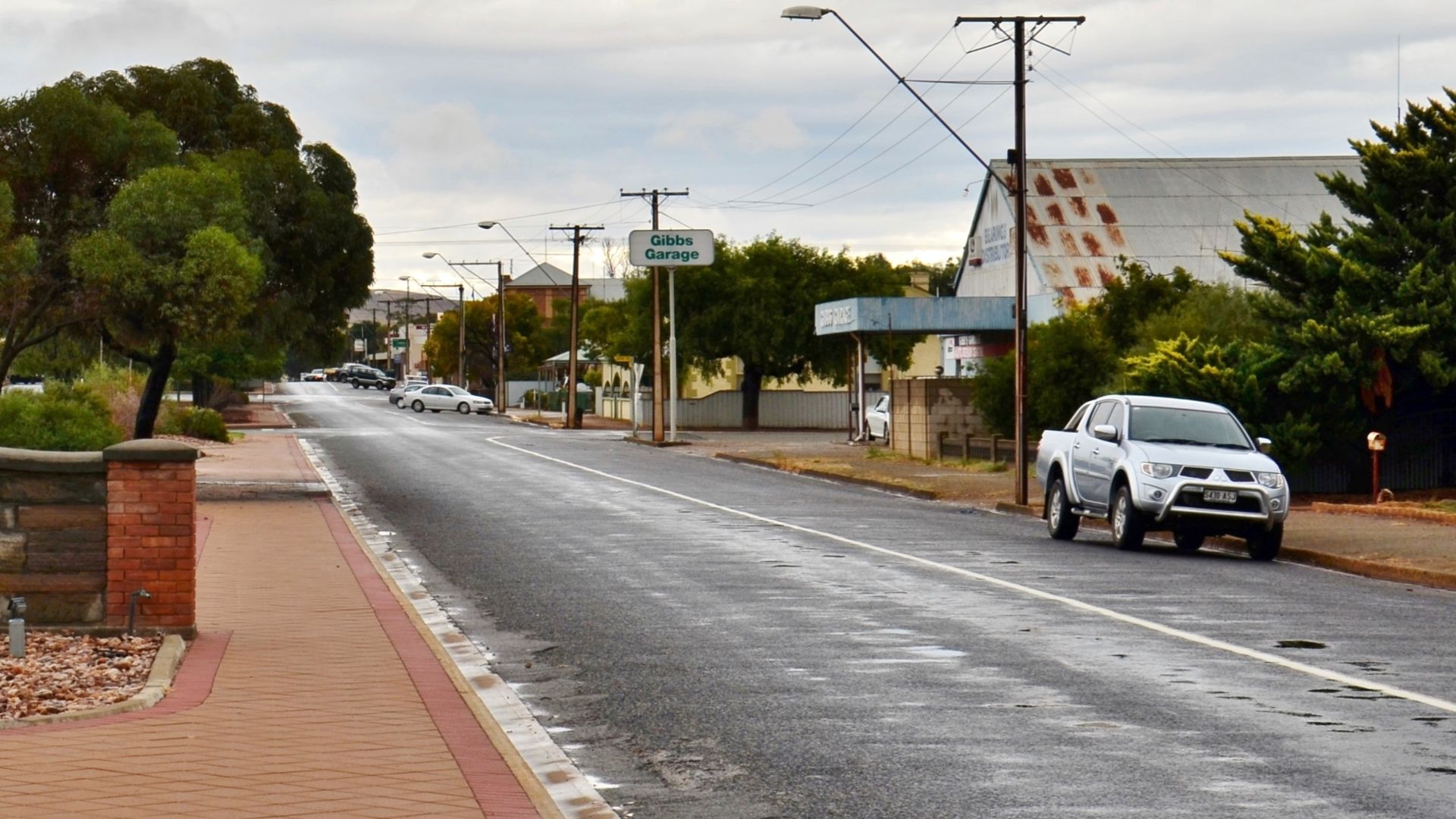 The municipal border sign at the southern end of Second Street, Orroroo, South Australia