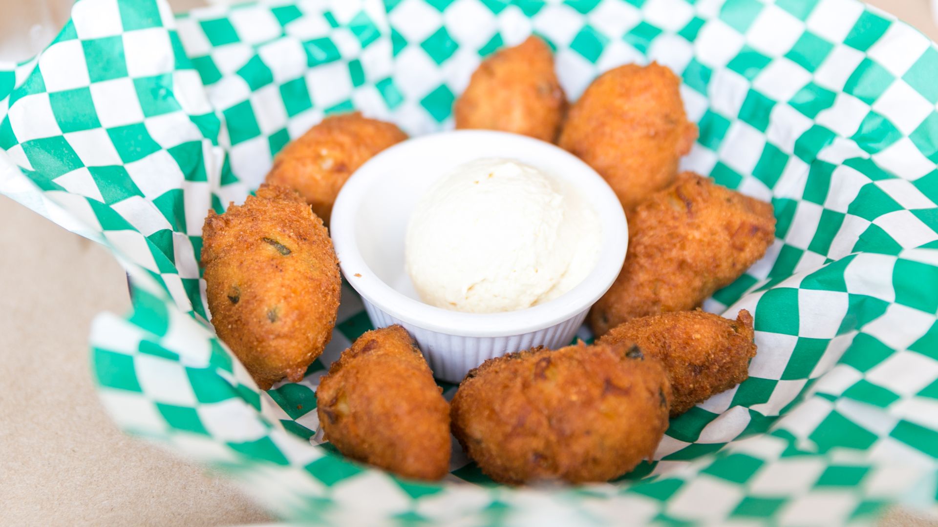 Hominy Grill, Charleston, SC
Date Visited: November 11, 2014
City Foodsters

Facebook | Twitter | Instagram