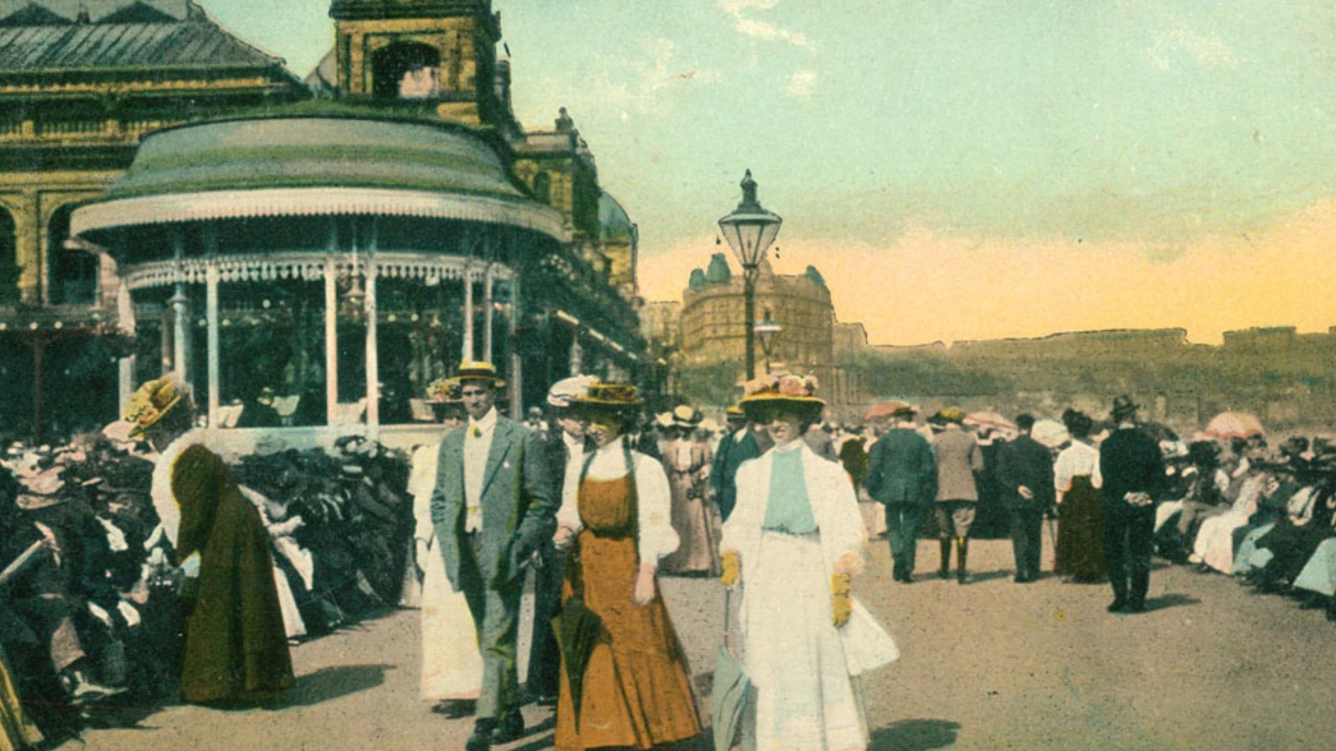 (Buy exclusive prints of this image from East Riding Photos)


(Why not try searching our East Riding of Yorkshire Map for more historic images? 
www.flickr.com/photos/erarchives/map )

(Copyright) We're happy for you to share this digital image within th