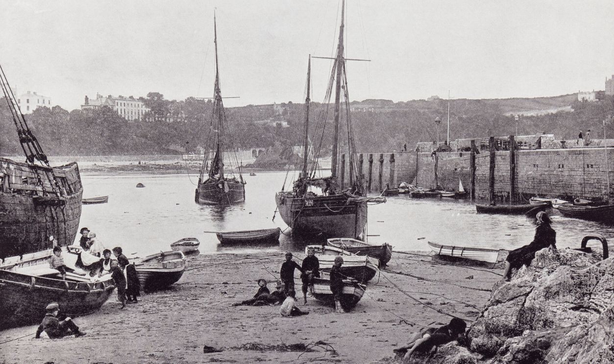 Seaside Places 1755786810