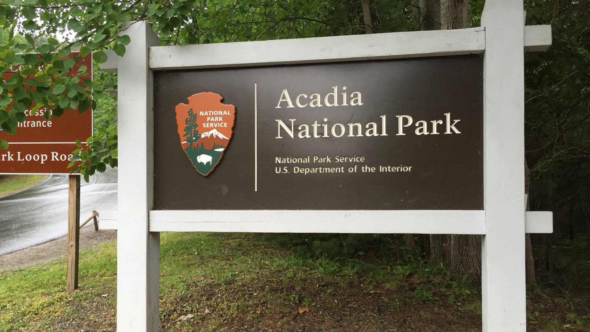 Sign at the Paradise Hill Road/Hull Cove entrance to Acadia National Park in Bar Harbor, Hancock County, Maine
