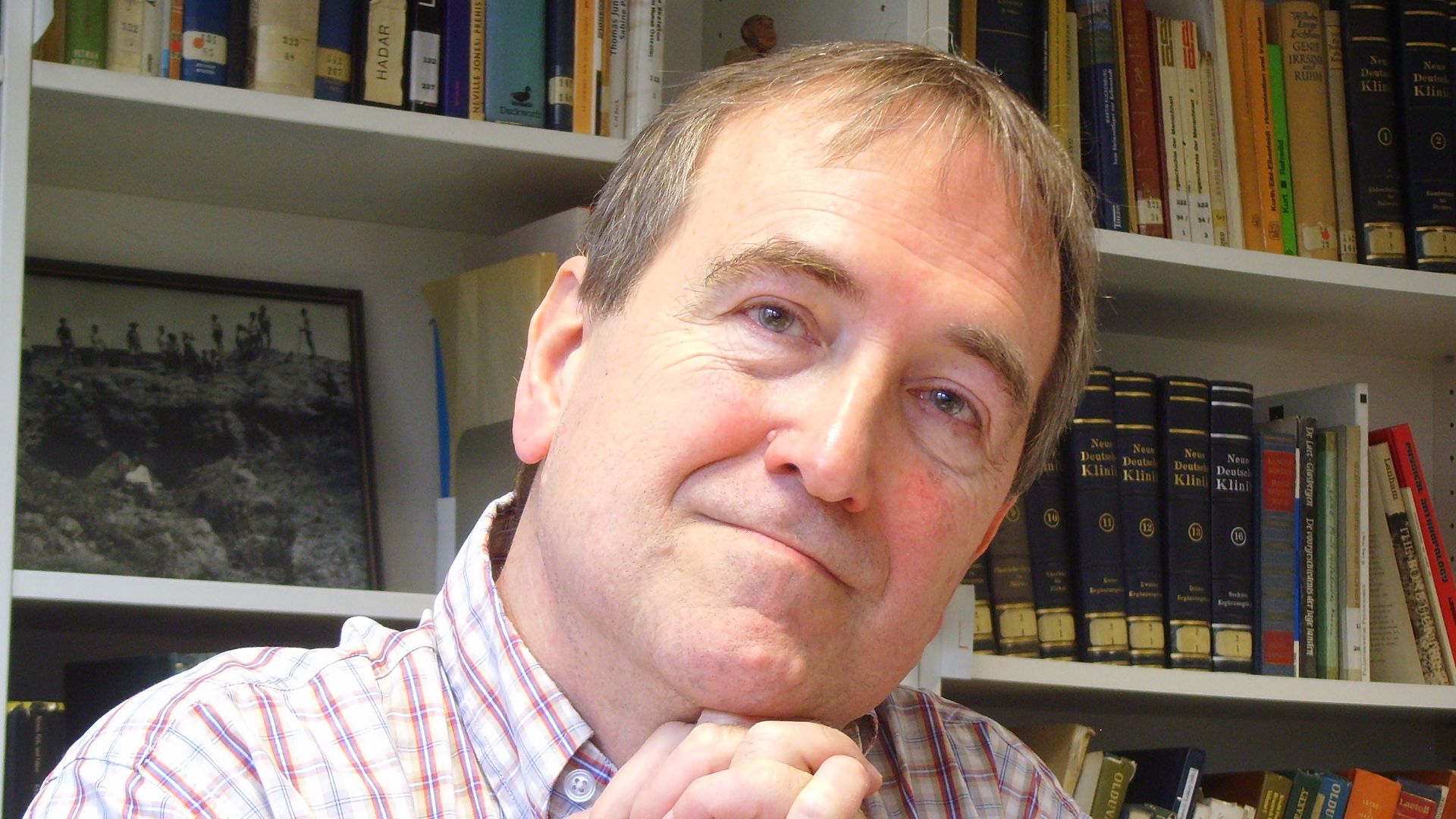 Chris Stringer (born 1947), British paleoanthropologist. Picture Taken at Senckenberg Museum, Frankfurt am Main, Germany.