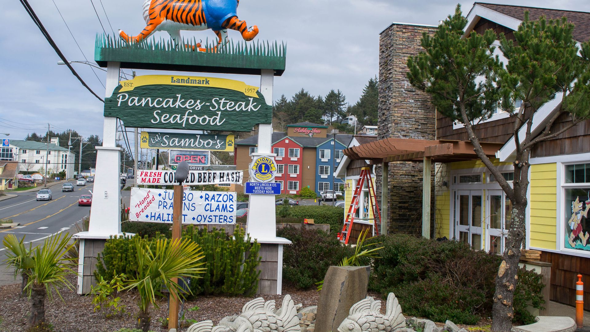 Lil Sambo's Restaurant in Lincoln City, Oregon