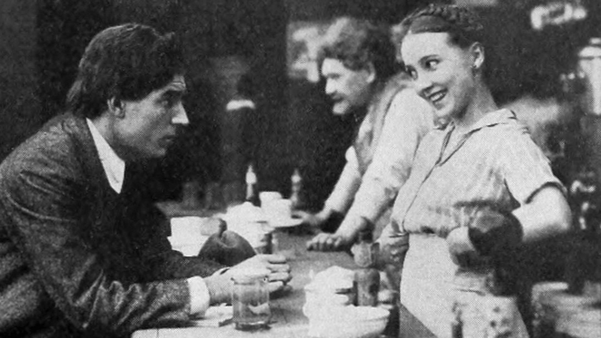 Frank Bennett and Bessie Love in The Heiress at Coffee Dan's