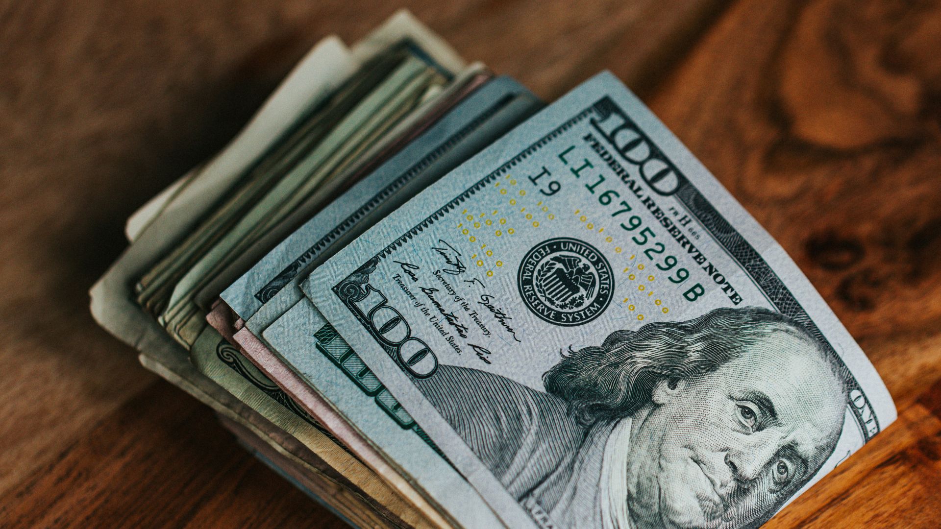 100 us dollar bill