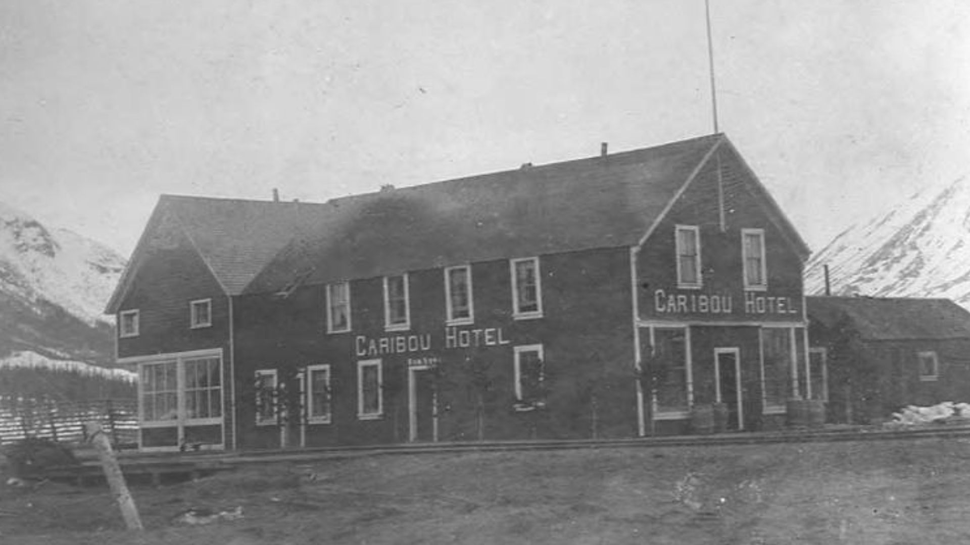 PH Coll 41.34a
Subjects (LCTGM): Hotels--Yukon--Caribou Crossing; Wooden buildings--Yukon--Caribou Crossing
Subjects (LCSH): Caribou Hotel (Caribou Crossing, Yukon); Caribou Crossing (Yukon)--Buildings, structures, etc.