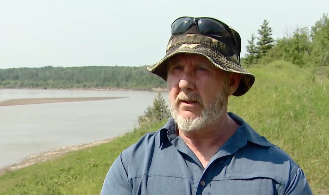 Screenshot from CBC News (1941–) 
