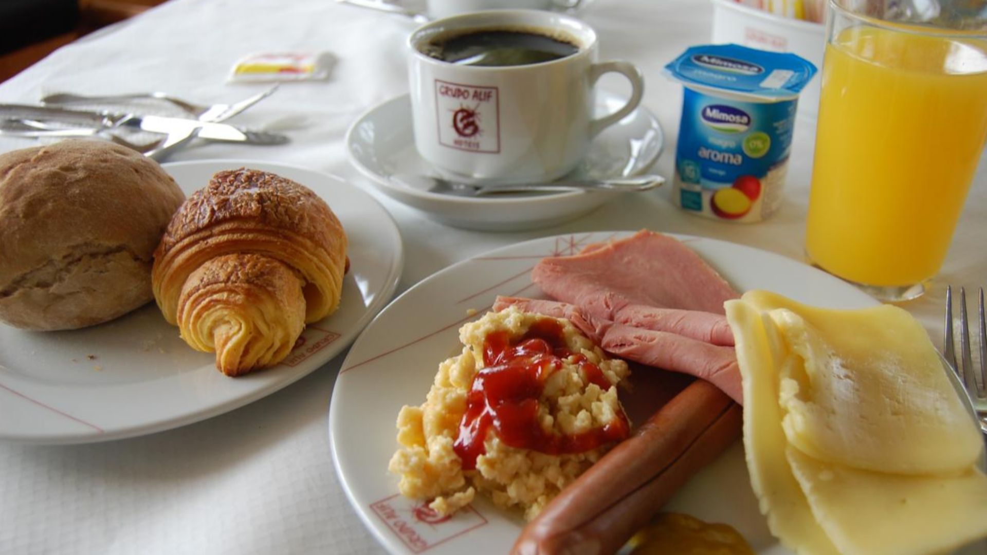 Breakfast Buffet in Hotel Alif Lisbon