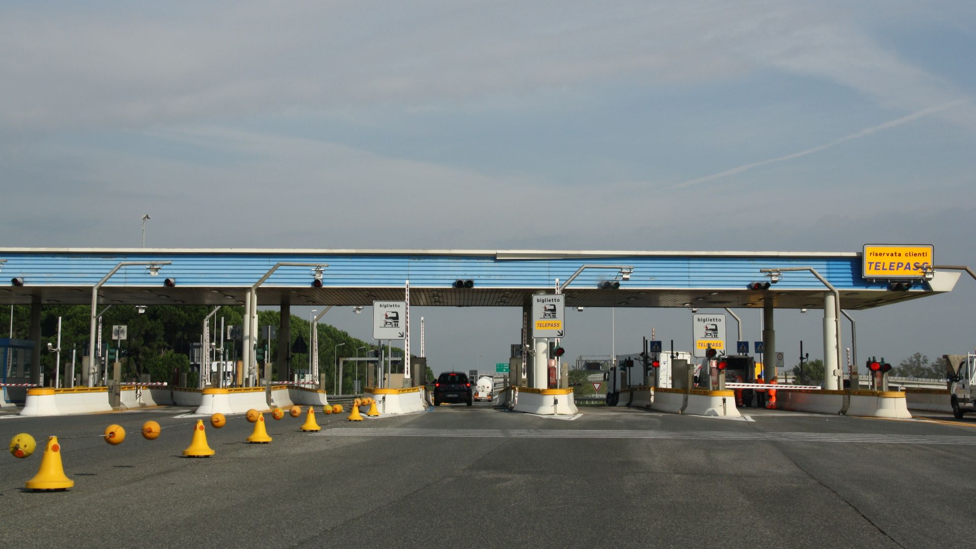 Italy, Autostrada A12 (Italy). Livorno Toll barrier.