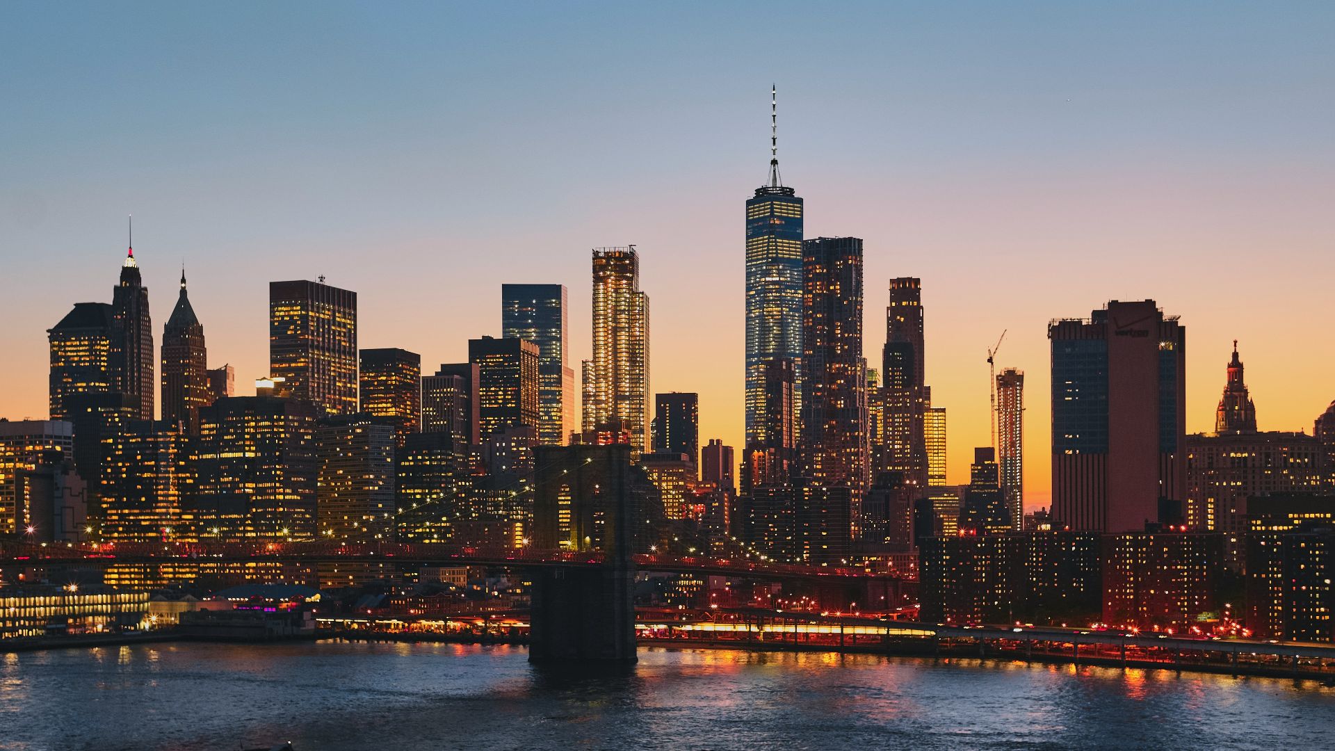 panoramic photography of Brooklyn Bridge