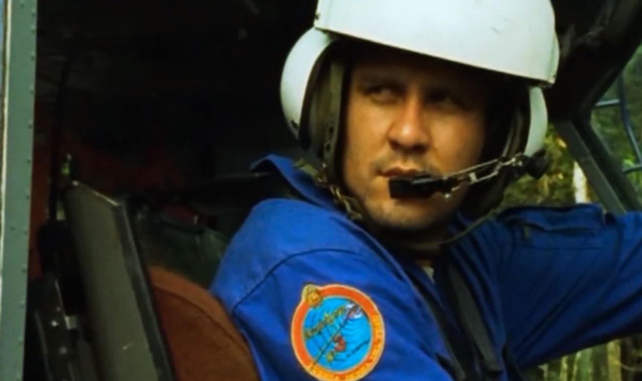 Screenshot from Wings of Hope (1998)