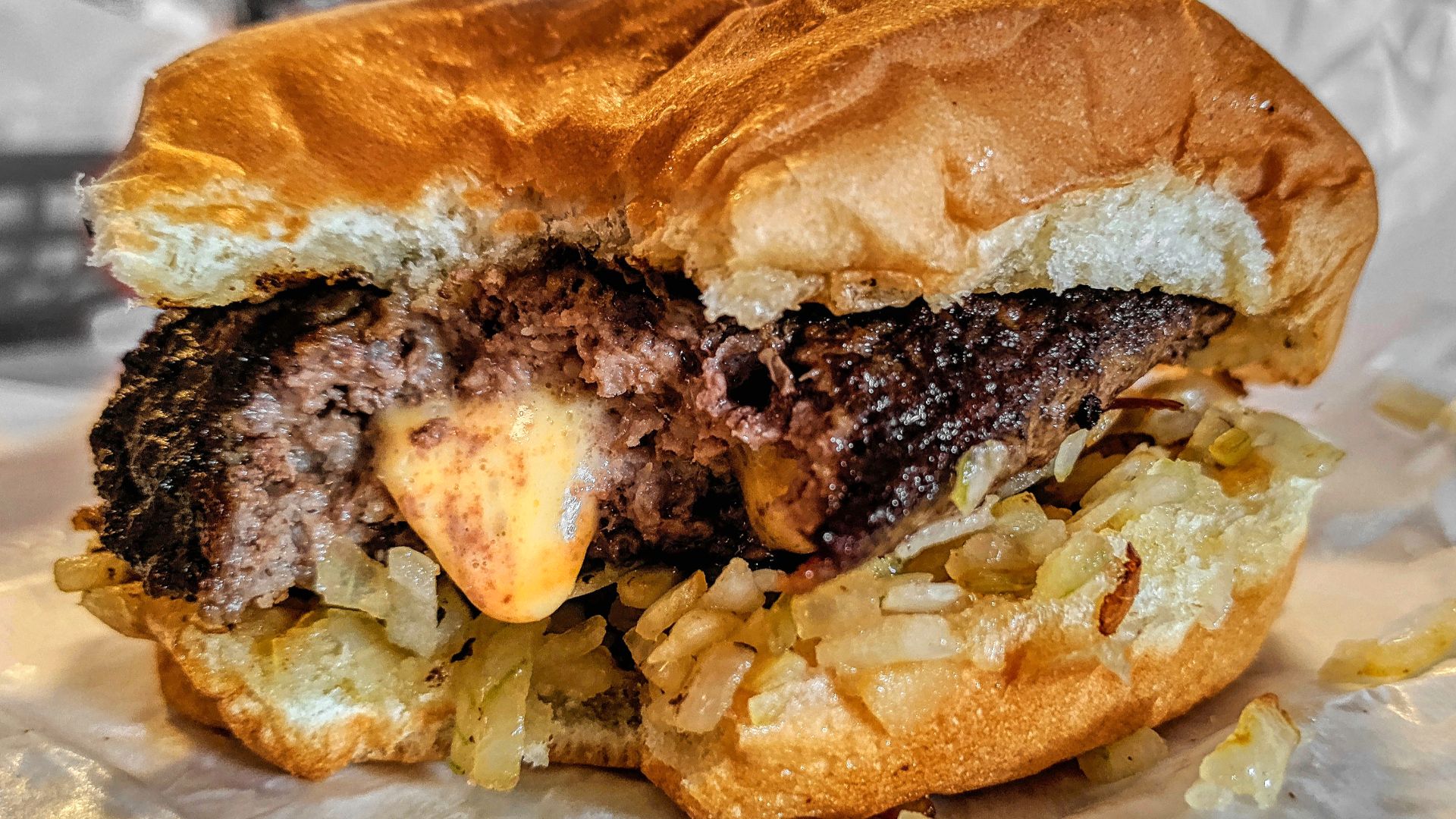 A Jucy Lucy hamburger, probably from Minneapolis's Matt's Bar based on image tags.