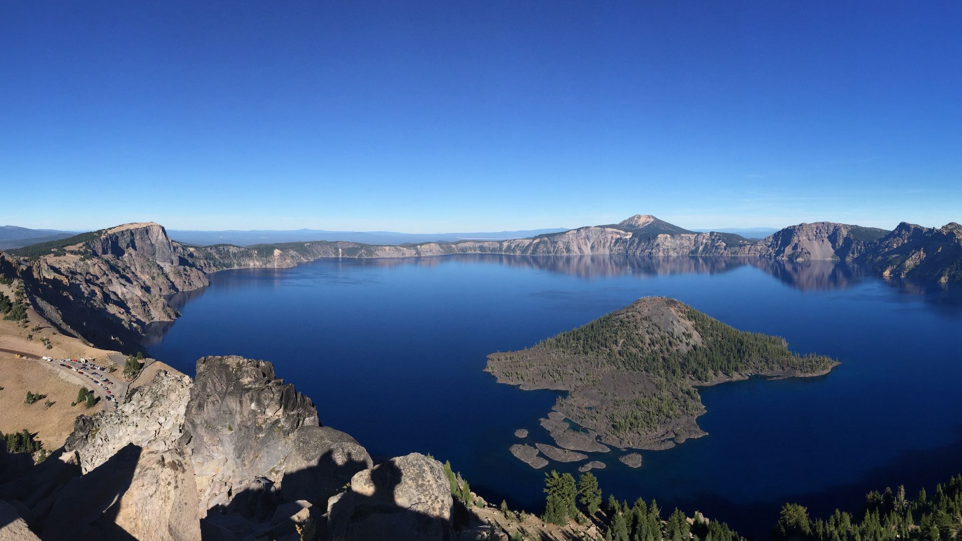 Crater Lake on a clear day from Watchman Lookout Station