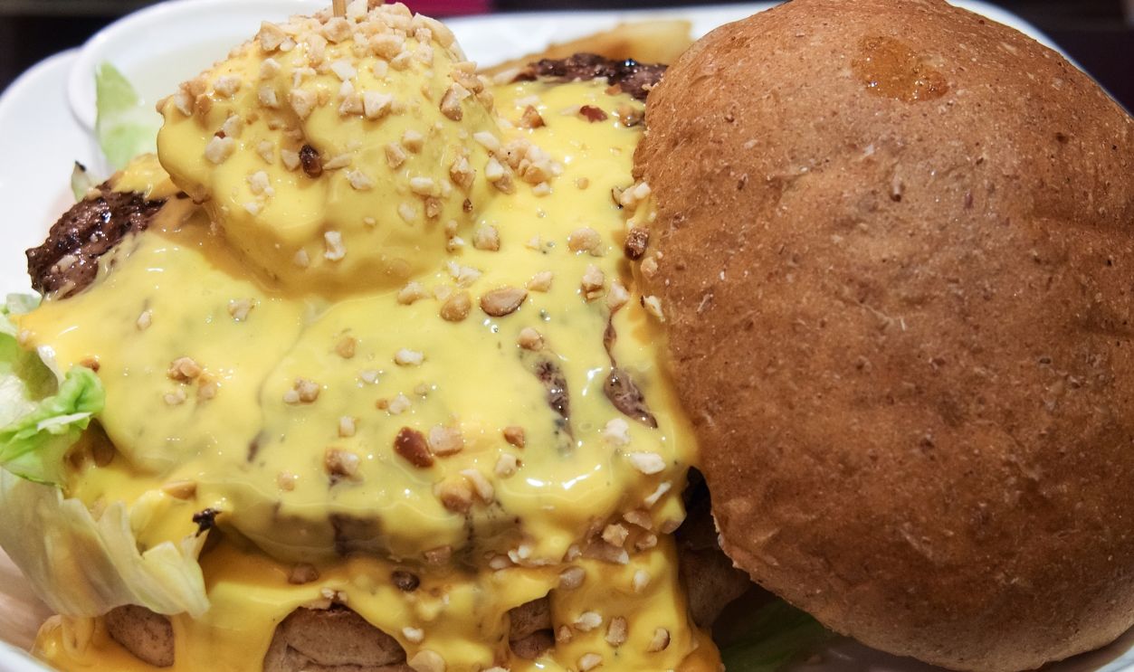 Hamburger with French fries