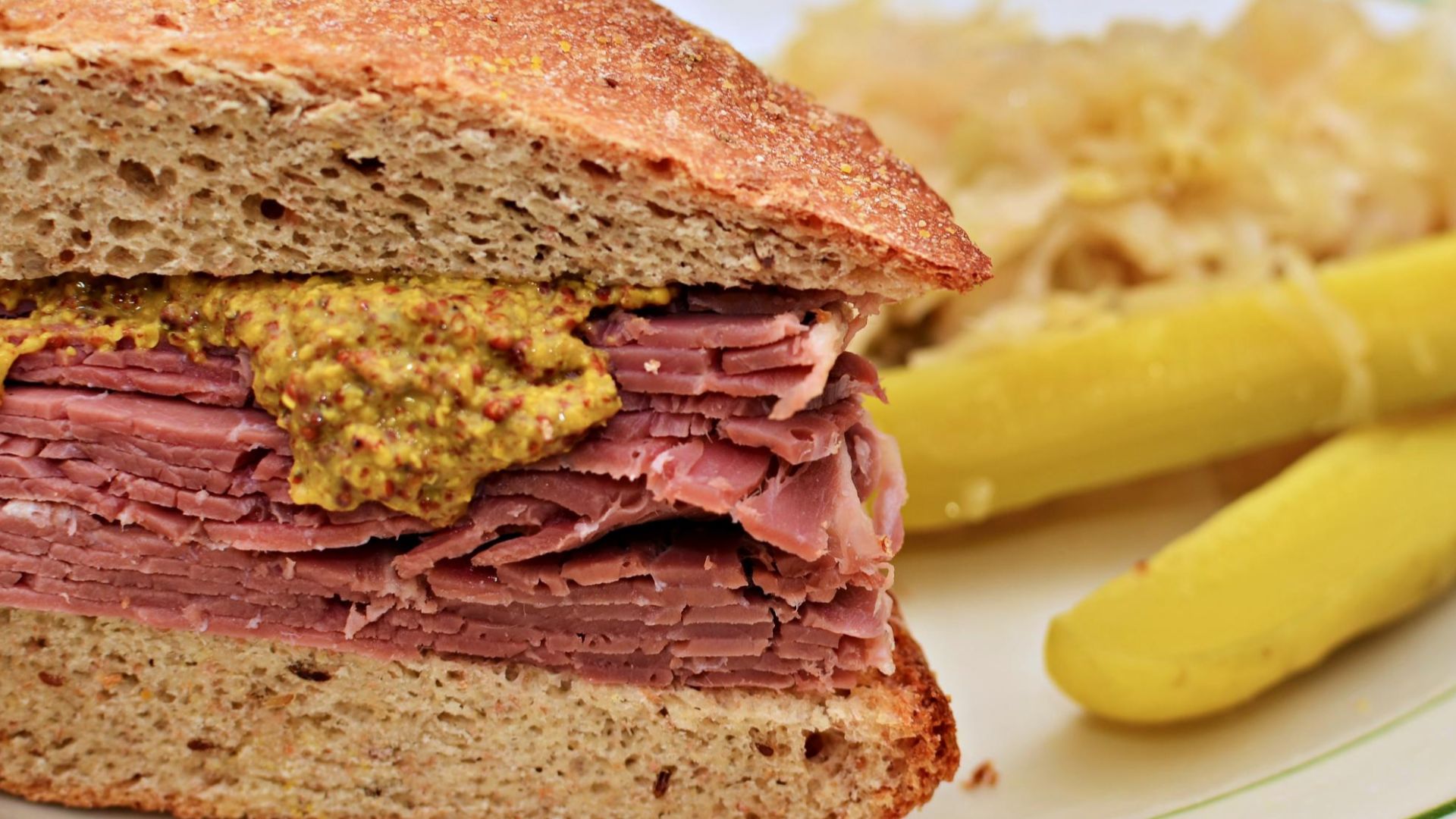 File:Corned beef sandwich with brown mustard.jpg