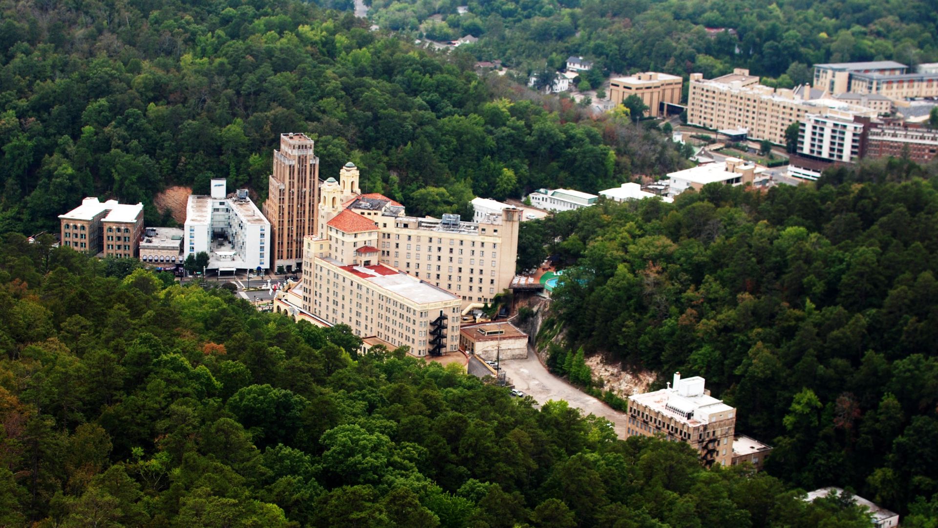 File:Downtown Hot Springs, Arkansas (aerial).jpg