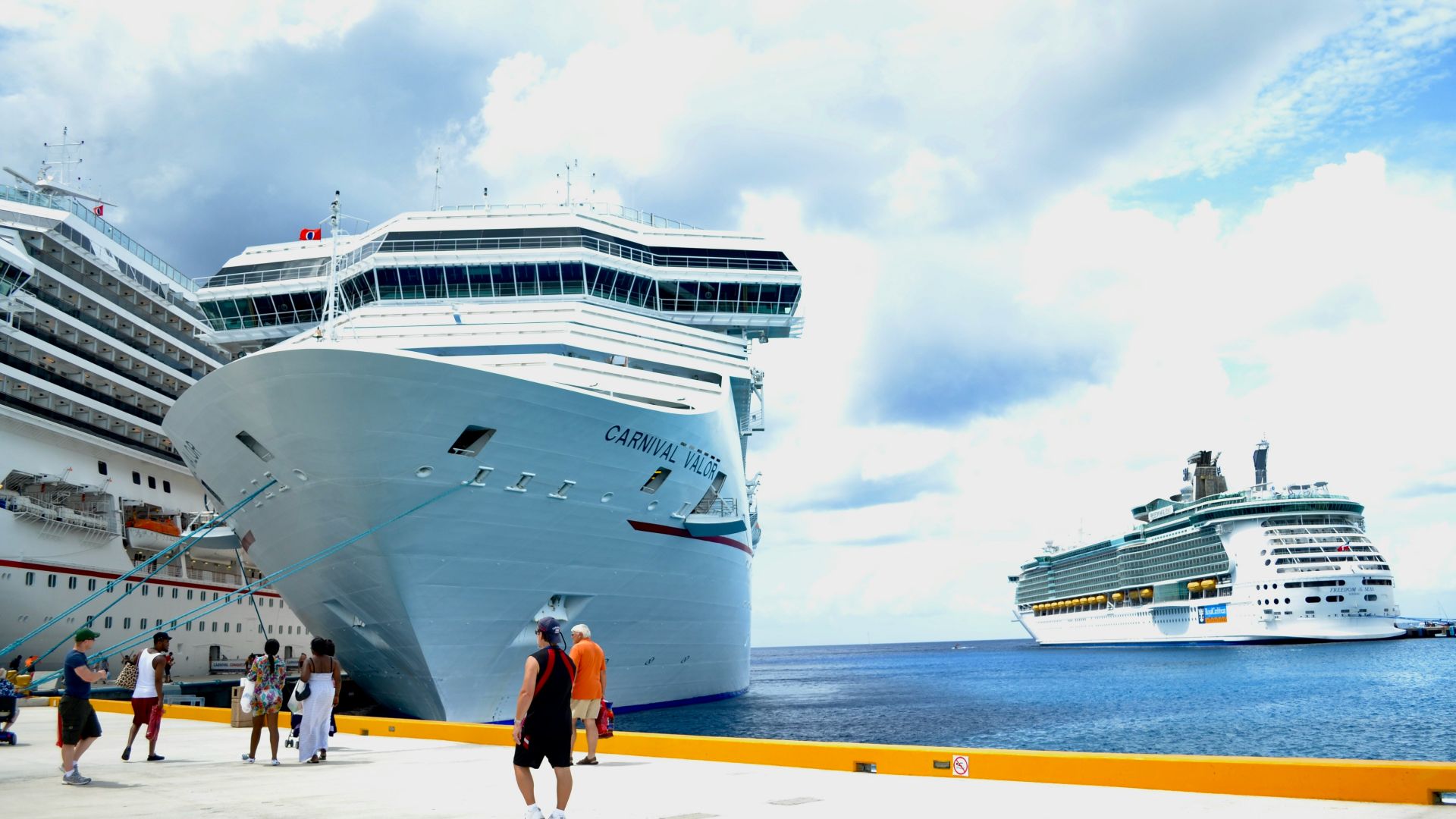 white cruise ship on sea during daytime