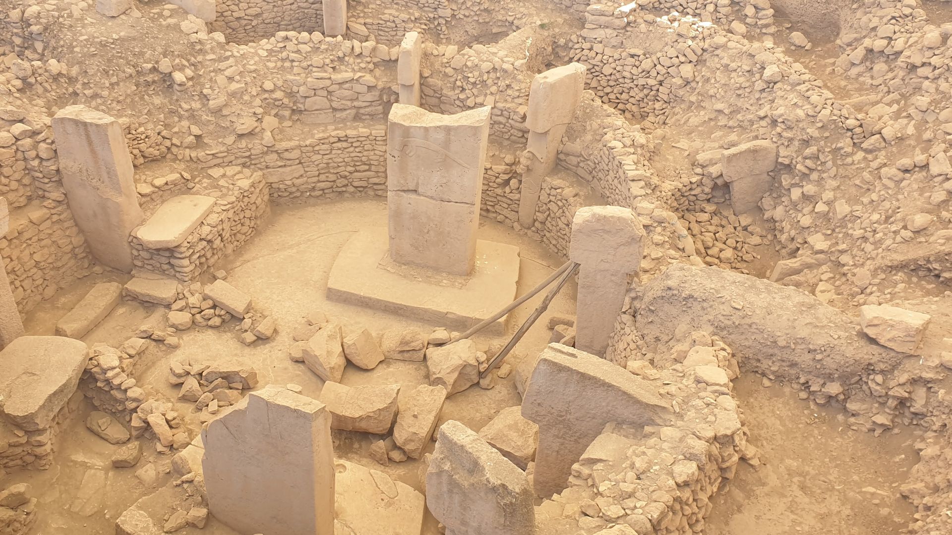 File:Gobeklitepe.jpg