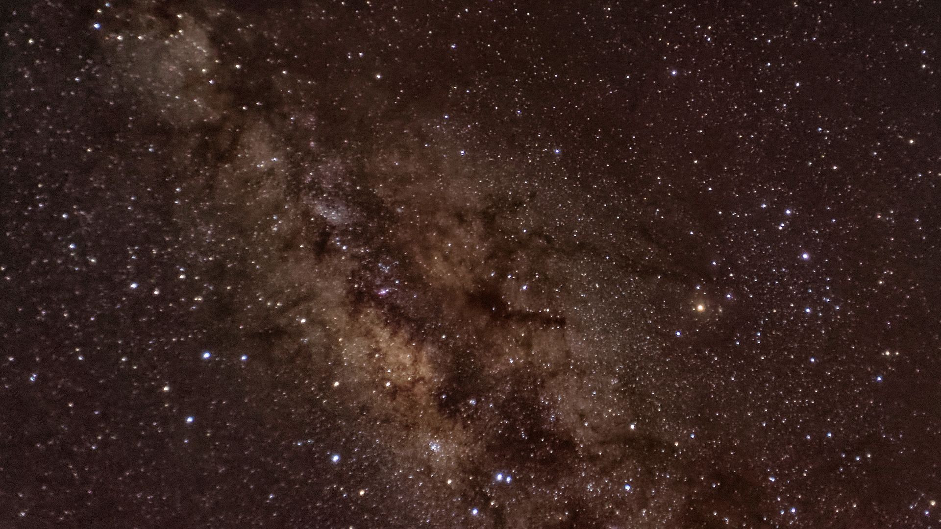 File:Milky Way Galaxy photographed in Wae Rebo village, Flores Island, Indonesia, 20250823 1933 2931.jpg