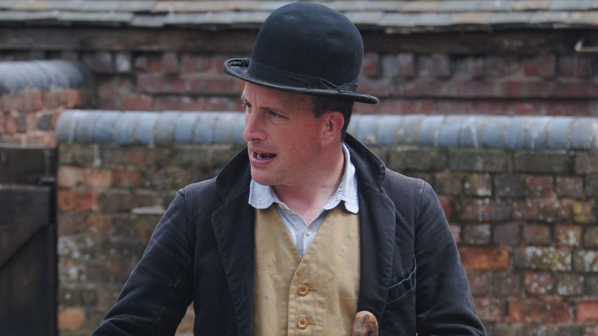 File:Alex Langlands.jpg