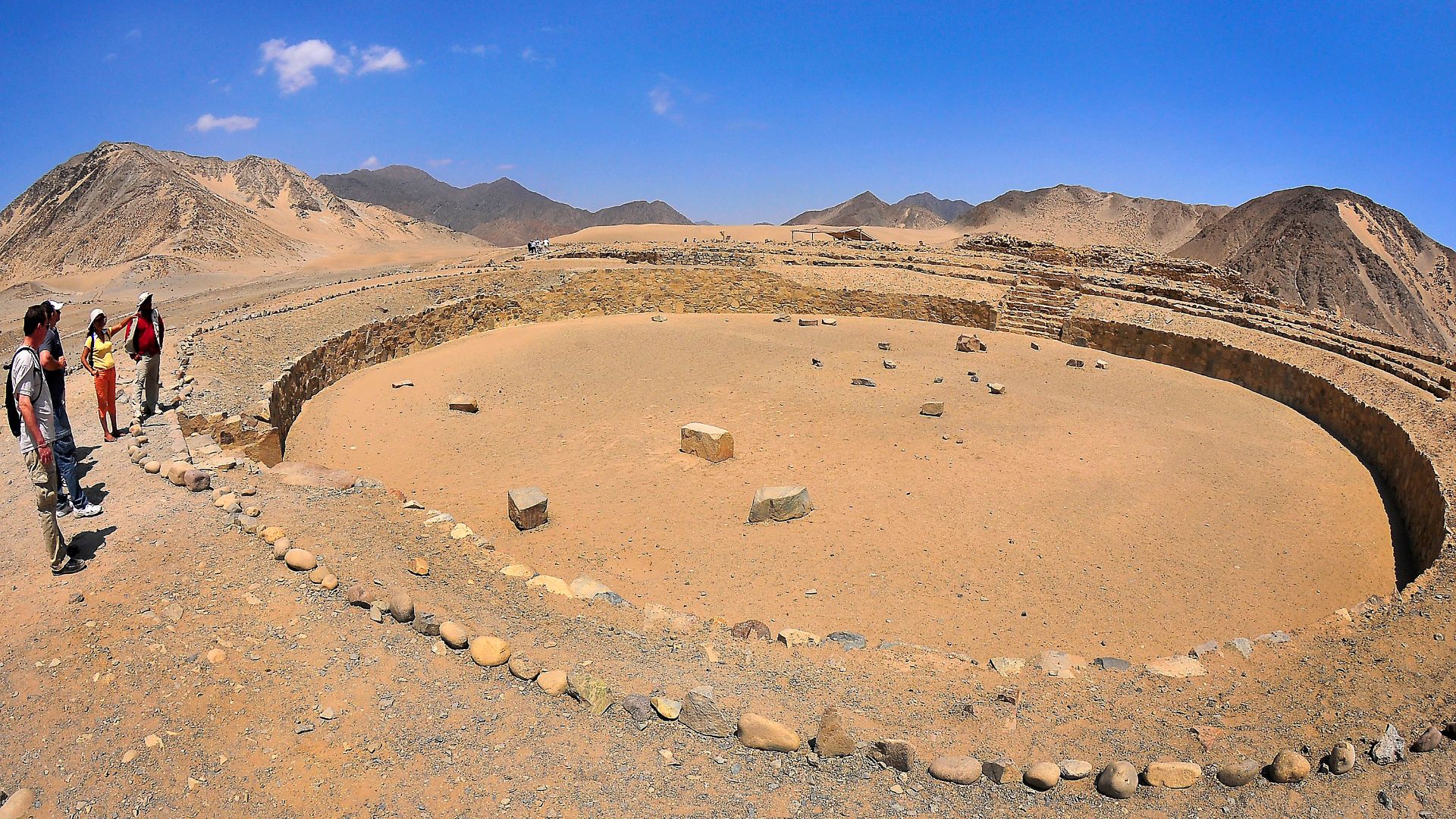 File:Caral-Supe in Peru.jpg