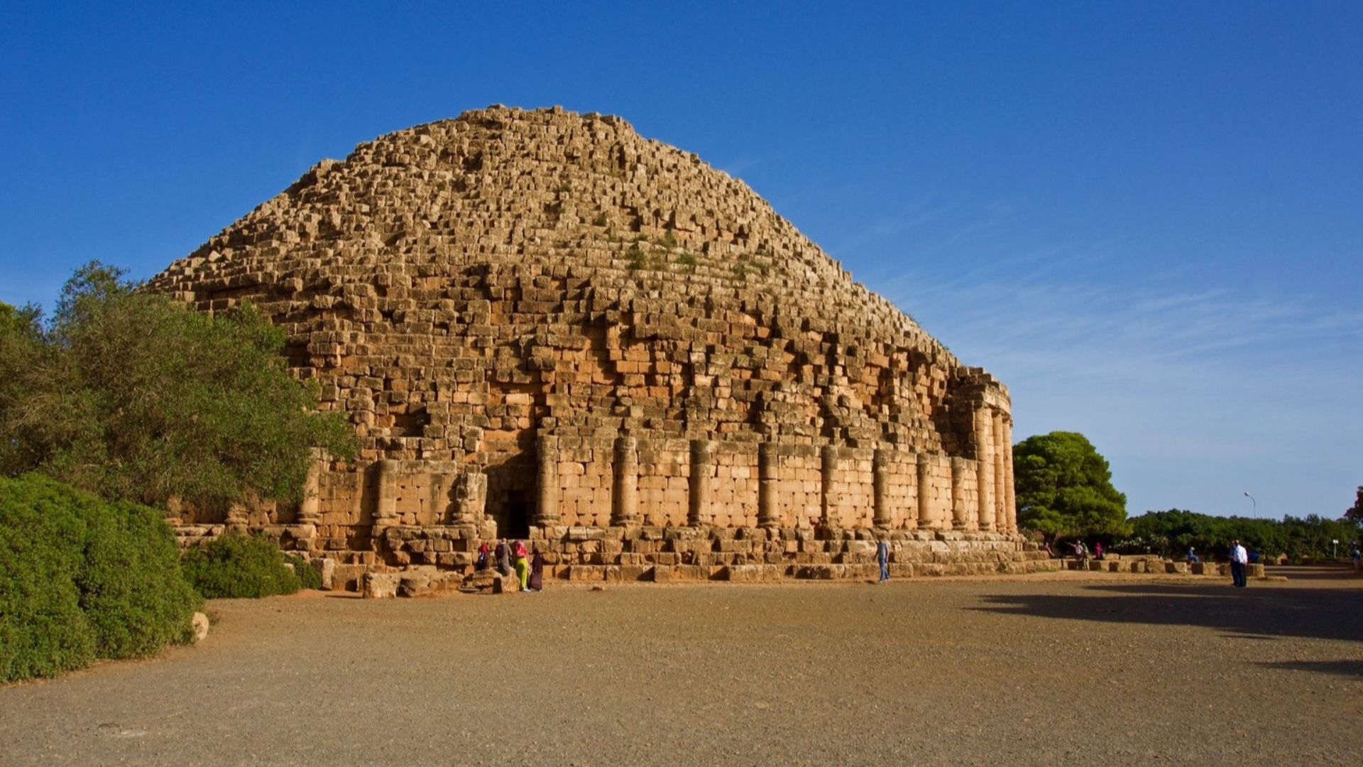 File:14691951 10202385331631331 6885399449519955655 The Princess Melissa Tomb .jpg