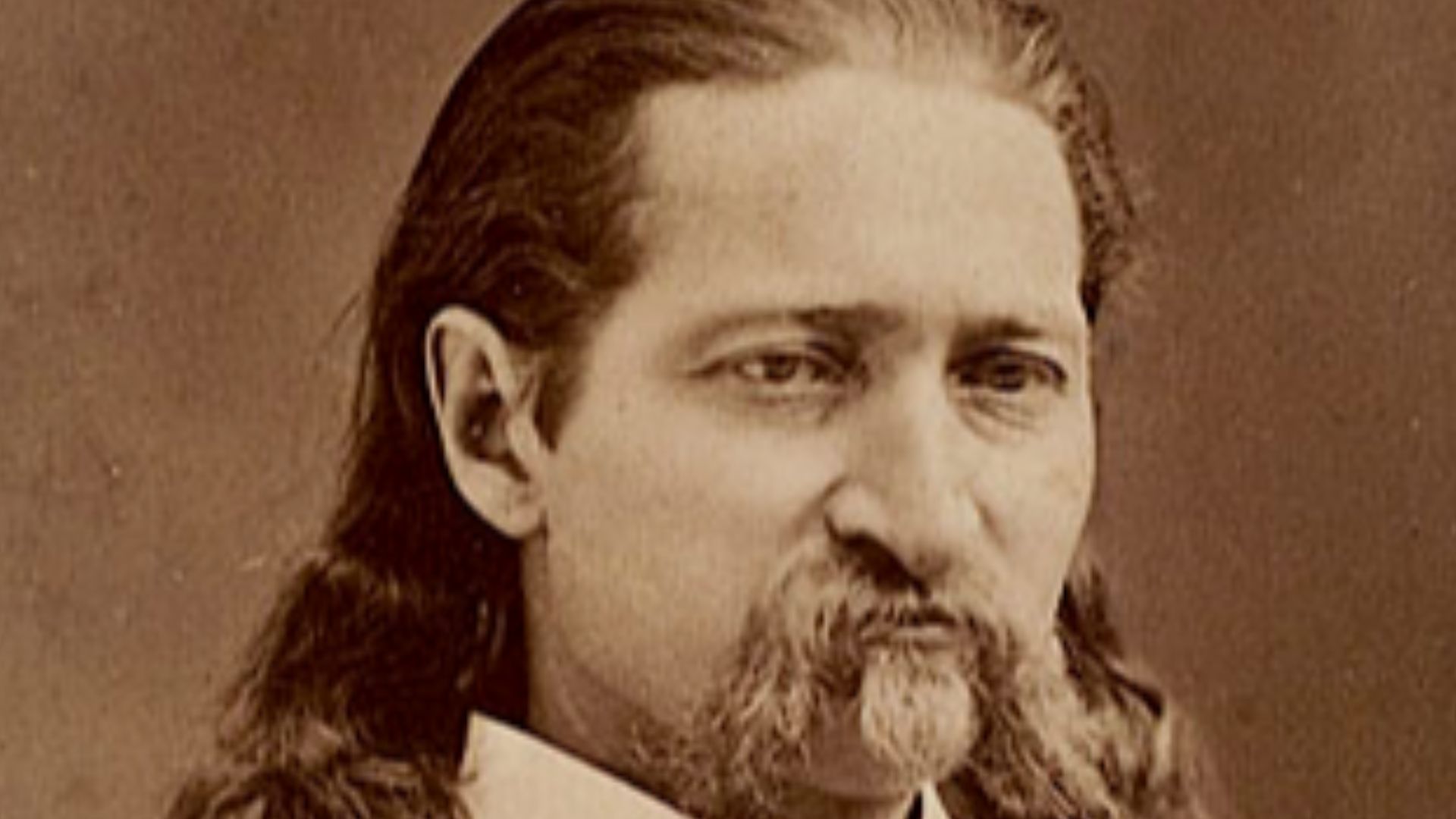 File:Wild Bill Hickok CDV by DD Dare, c1874.png