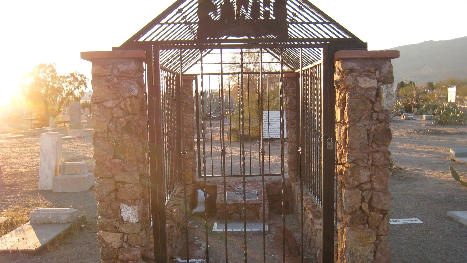 File:John Wesley Hardin El Paso Texas December 2009 IMG 2044.jpg