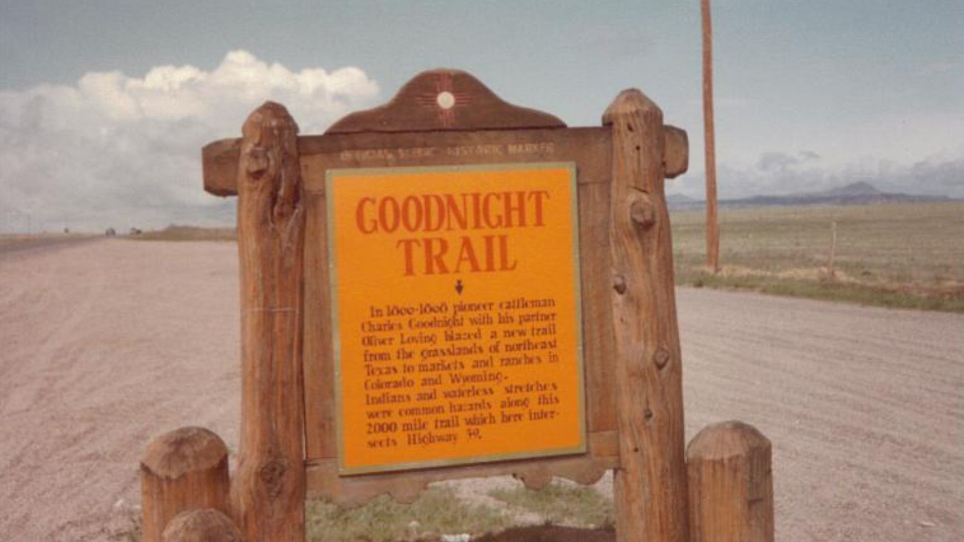 File:Goodnight Trail marker.jpg