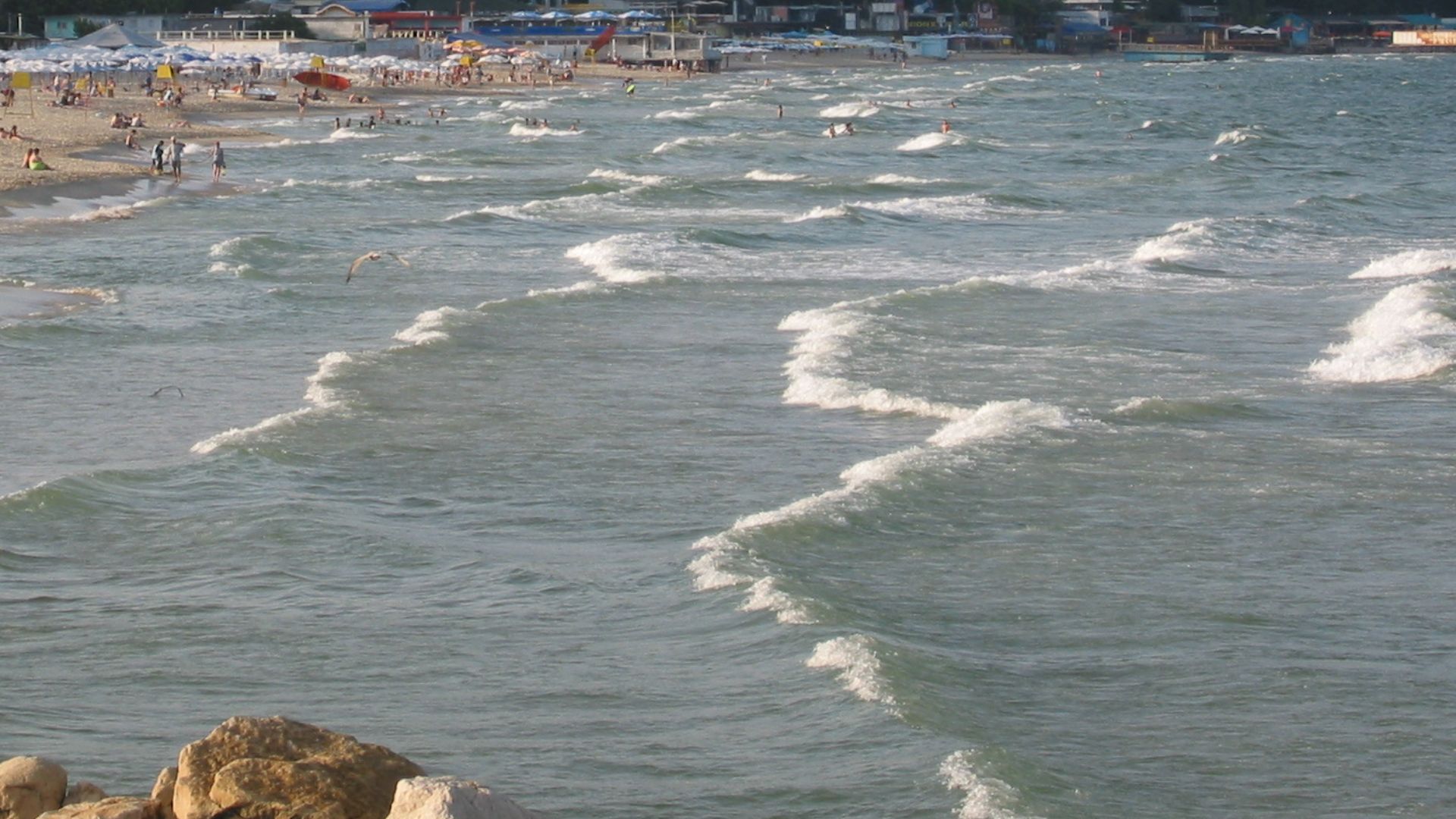 File:Varna Plage.JPG