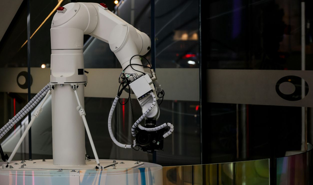 robotic manipulator arms