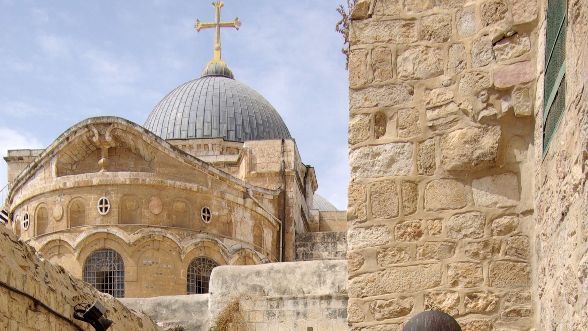File:Jerusalem Holy Sepulchre BW 22.JPG