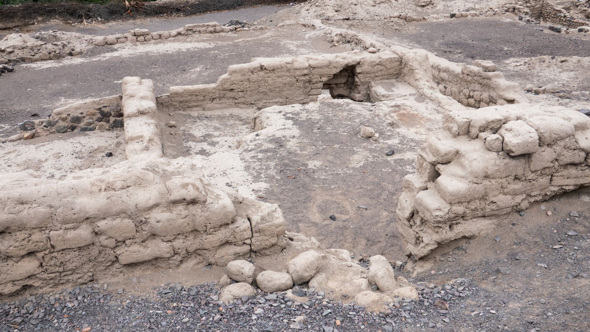 File:03-Los Paredones-nX-5.jpg