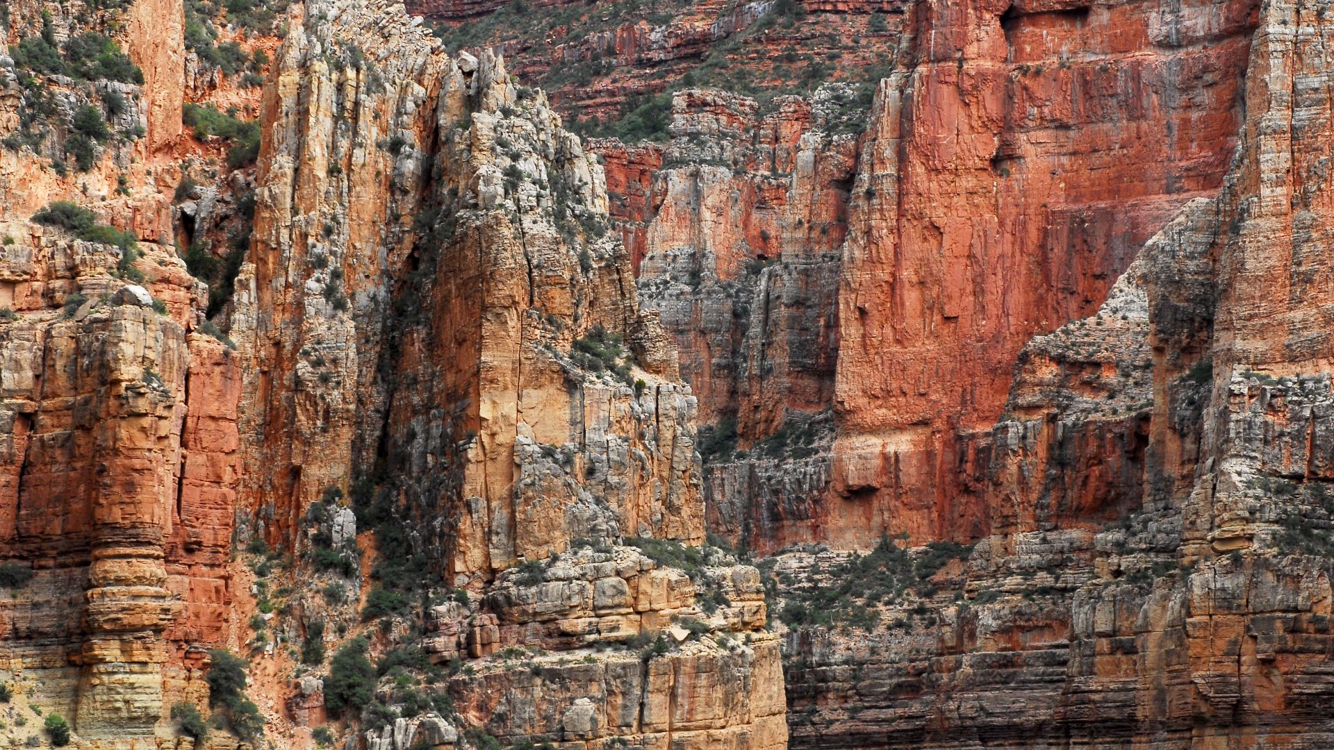 File:Grand Canyon National Park- Redwall Limestone 0507 (7706754222).jpg