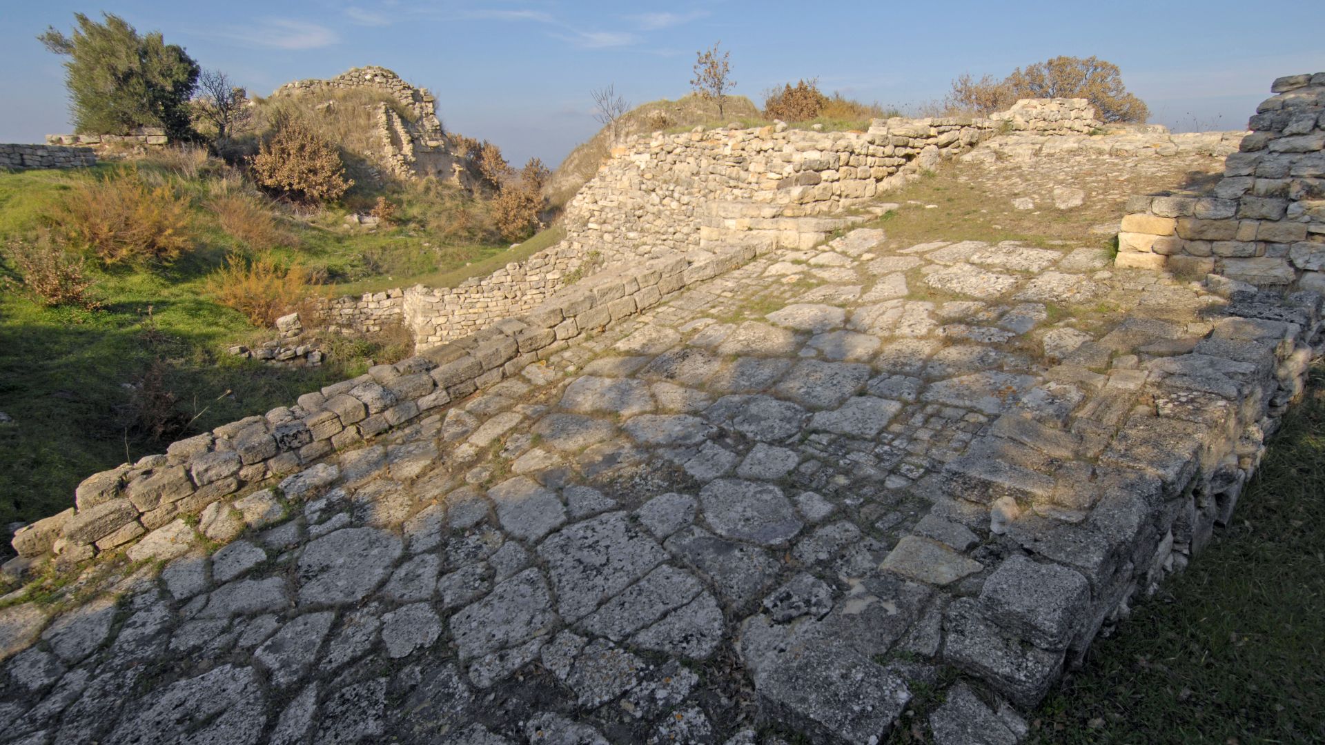 File:Troy ramp 2666.jpg